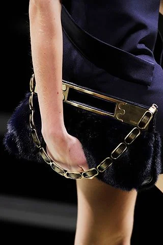 Look 12